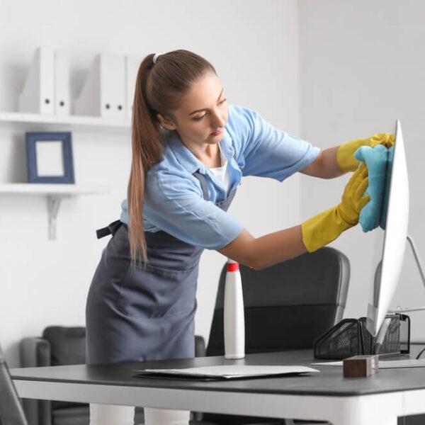 hladate-upratovacku-do-kancelarie-bratislava-homeservis Hľadáte upratovačku do kancelárie Bratislava HomeServis