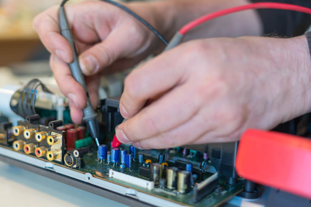 Oprava elektroniky Bratislava HomeServis